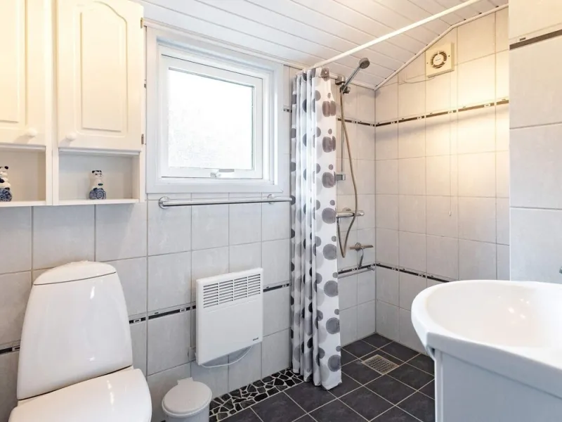 Billede 25 af 8 Person Holiday Home in Pandrup