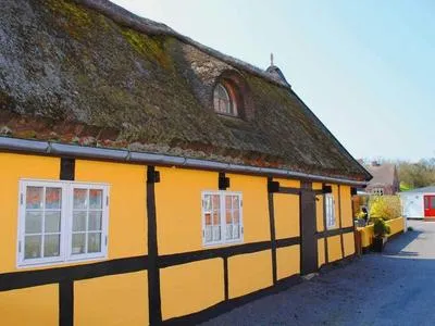 Billede 18 af 6 Person Holiday Home in Svaneke