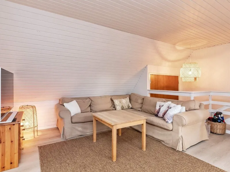 Billede 30 af 6 Person Holiday Home in Blavand
