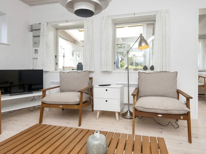 Billede 4 af 6 Person Holiday Home in Sjolund