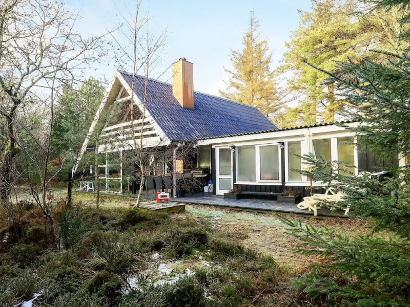 8 Person Holiday Home in Blavand